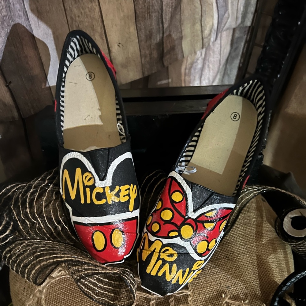 NWT Hand Painted Disney Canvas Slip On Shoes. Size 8
